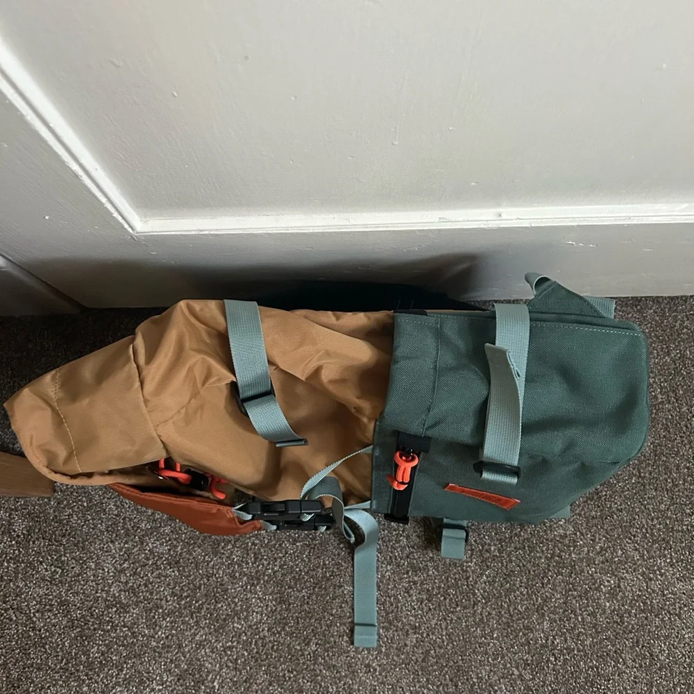 Topo Designs Rover Backpack - Picture 4 of 8